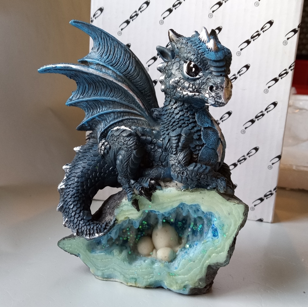 Blue Baby Dragon on Rock w/ Crystal Egg Figurine New in Box!
